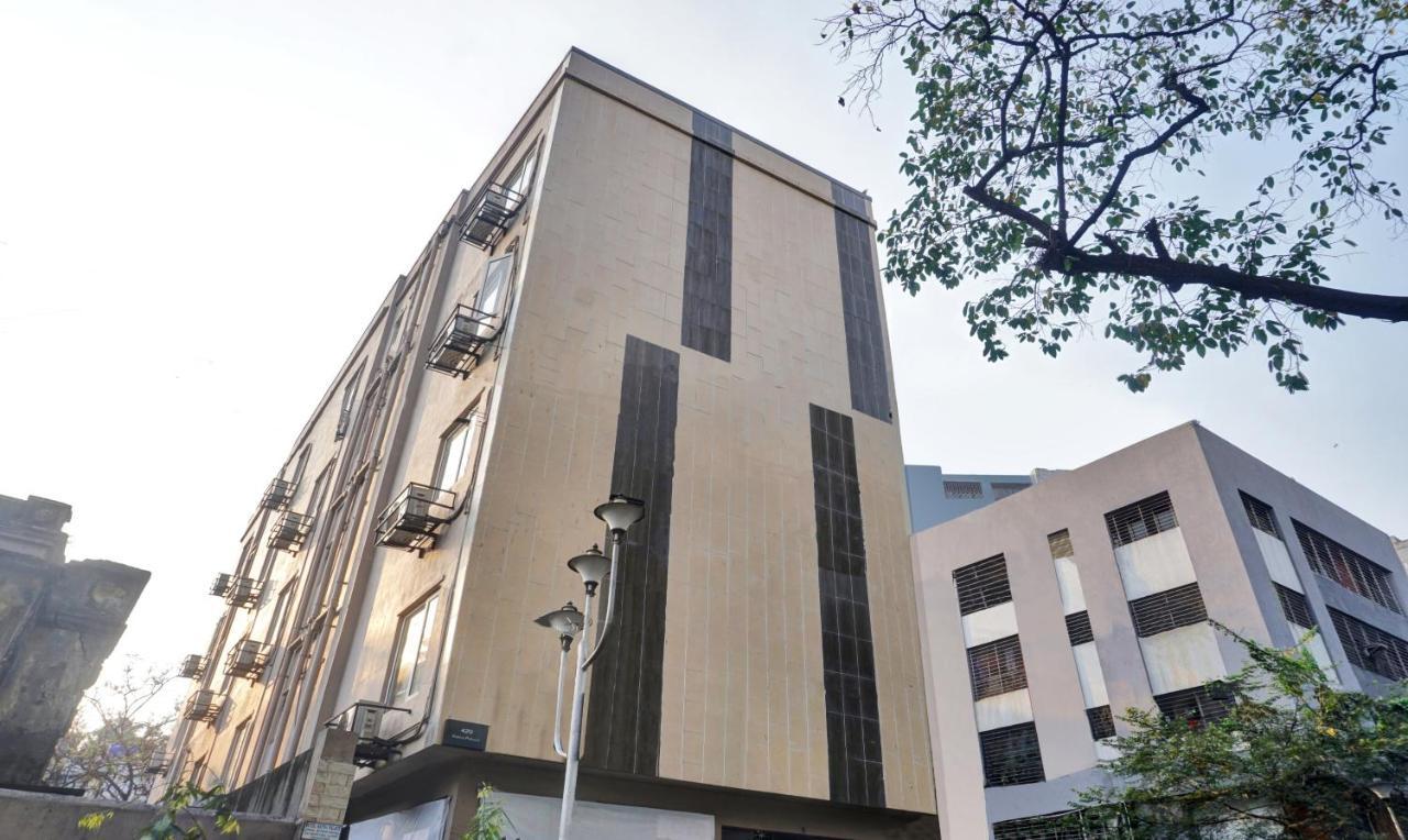 Treebo Trend Ratna Palace Alipore